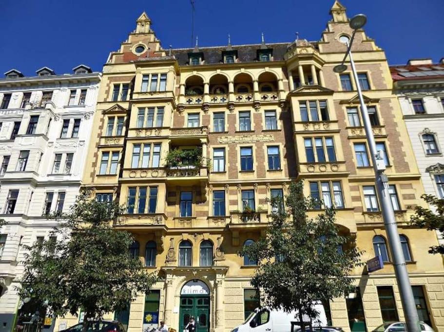 Air Conditioning 330 Mbit Wifi Self Check-In Viena Exterior foto